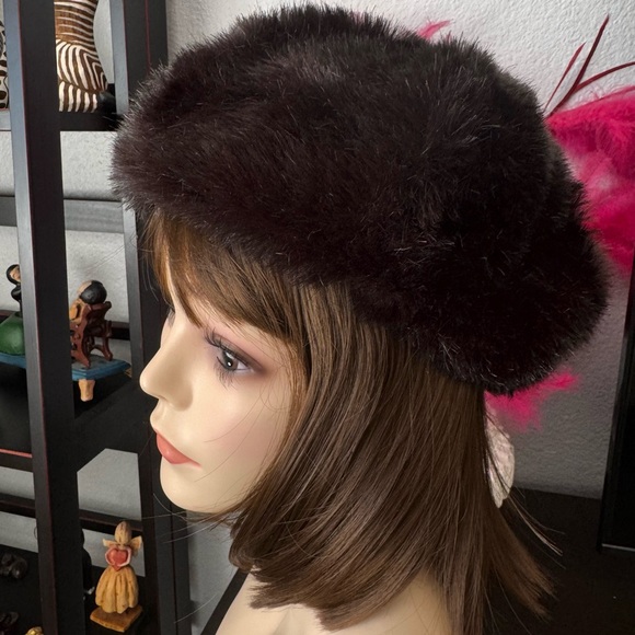 Vintage Dark Brown Faux Fur Beret - Picture 6 of 9